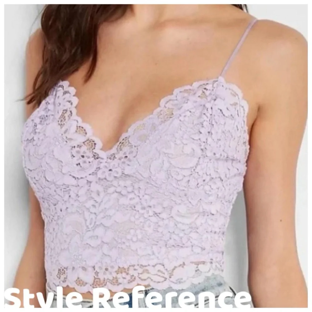 Cabernet Lavender Lace Bralette Top, Ribbon Bow Detail & Adjustable Straps sz. M